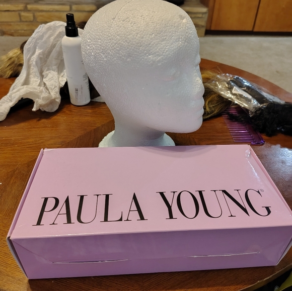 Voluminous Wavy Hair Wig in Light Brown - Picture 10 of 10